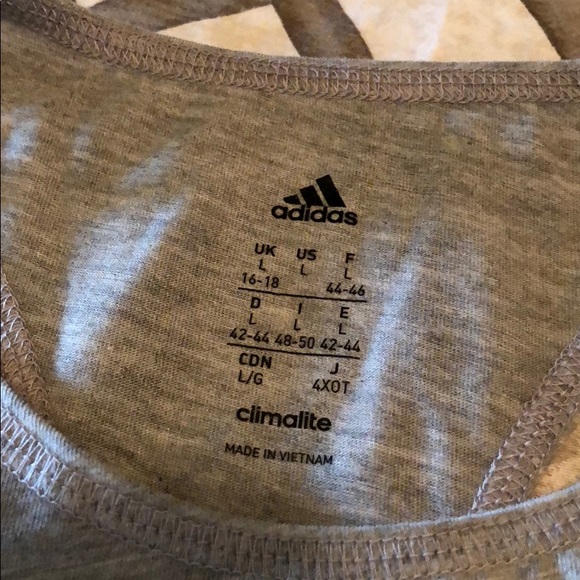 Adidas racerback tank climate workout - Picture 5 of 7